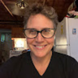 Meet your Posher, Sarah elisabeth